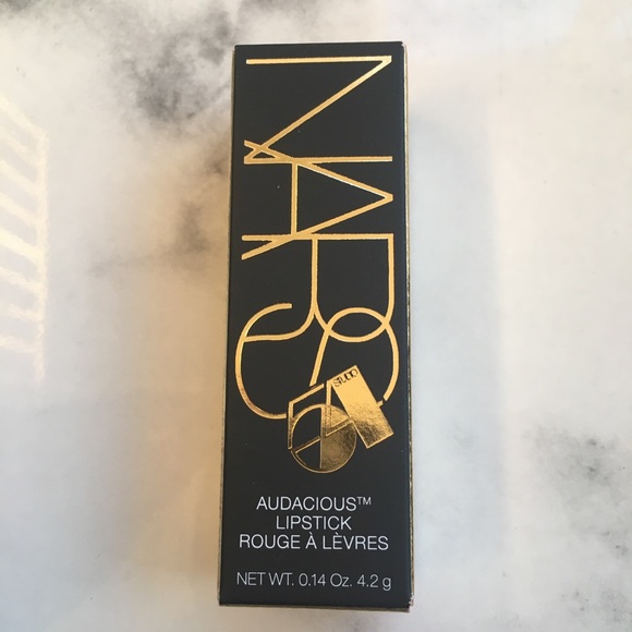 NEW - NARS Limited Edition Audacious Lipstick - Picture 2 of 7